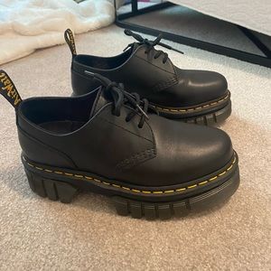 New Dr. Marten 1461 smooth leather platform shoes